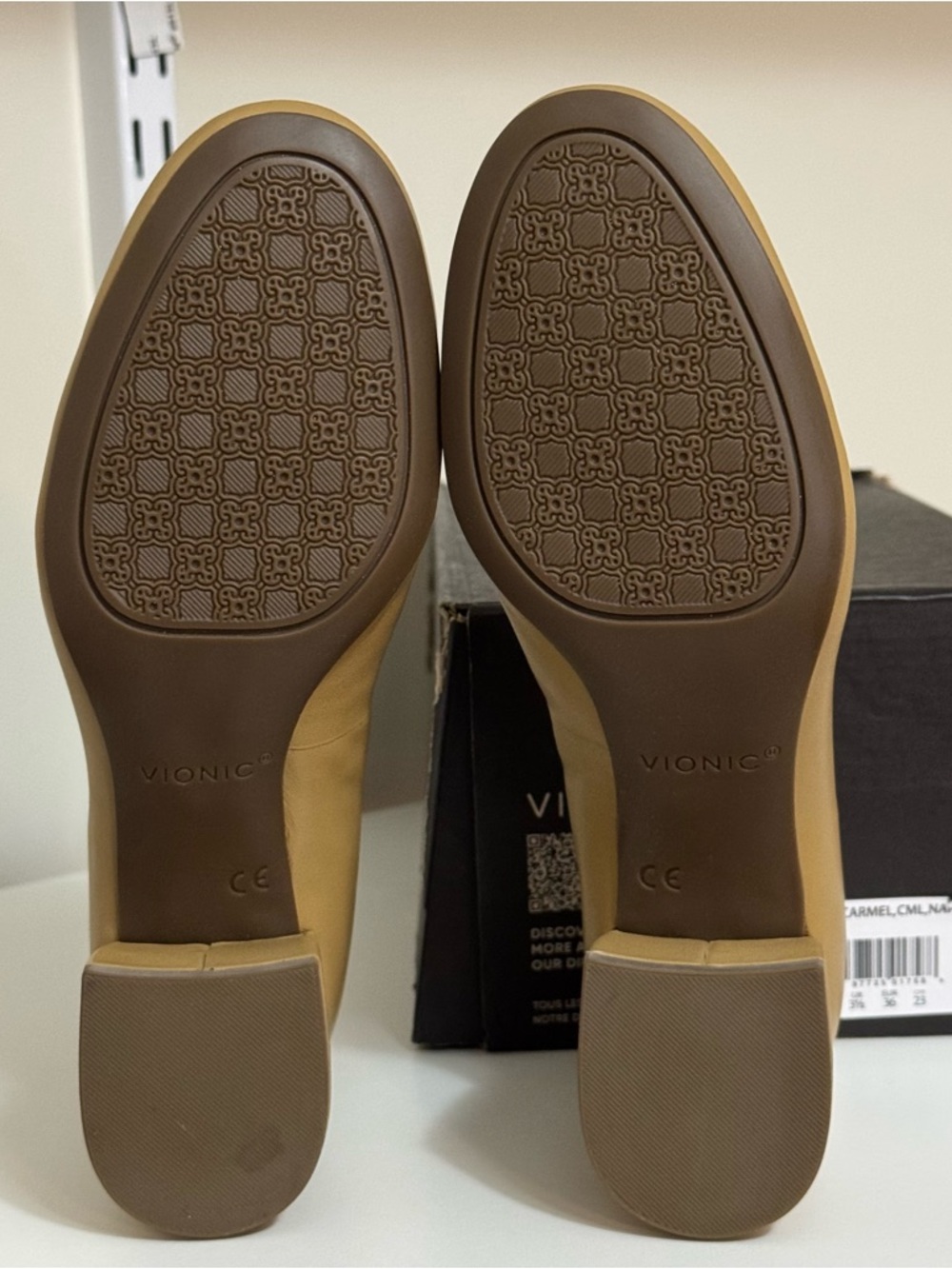 Vionic Womens Size 6 Carmel Pumps 2in Heel Comfort Shoes Slip On leather - Picture 6 of 6